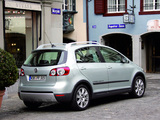 Volkswagen CrossGolf 2006–09 pictures