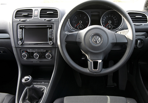 Images of Volkswagen Golf Variant UK-spec (Typ 5K) 2009