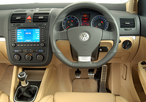 Photos of Volkswagen Golf GTI 5-door ZA-spec (Typ 1K) 2004–08