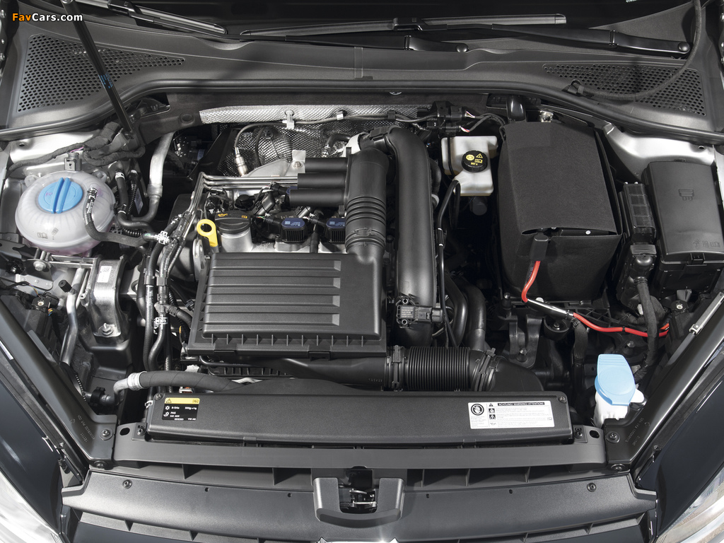 Photos of Volkswagen Golf TSI BlueMotion 3-door (Typ 5G) 2012 (1024 x 768)
