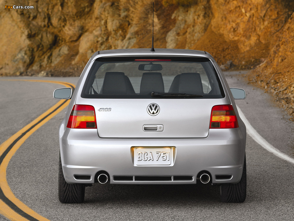Pictures of Volkswagen Golf R32 US-spec (Typ 1J) 2002–04 (1024 x 768)