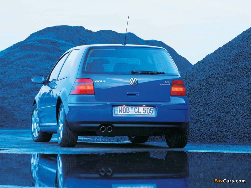 Volkswagen Golf V6 4MOTION 3-door (Typ 1J) 1999–2003 pictures (800 x 600)