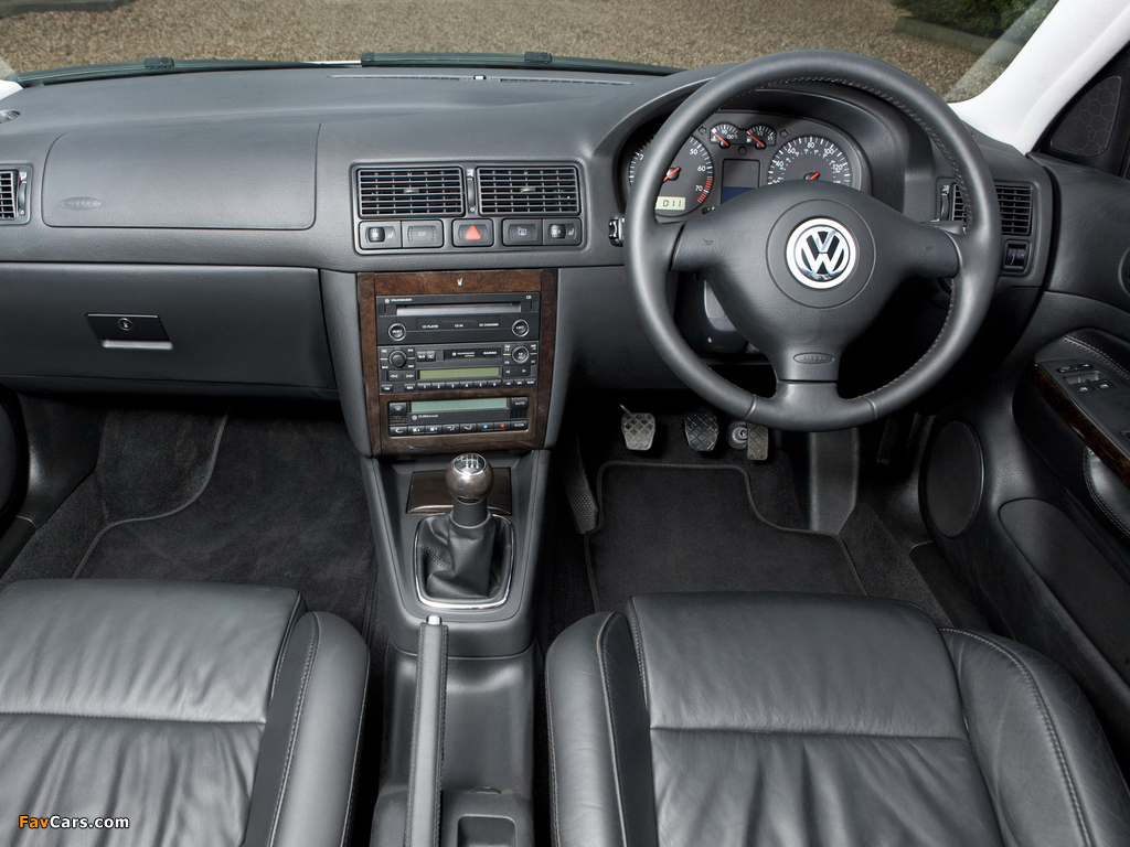 Volkswagen Golf GTI UK-spec (Type 1J) 2001–03 images (1024 x 768)
