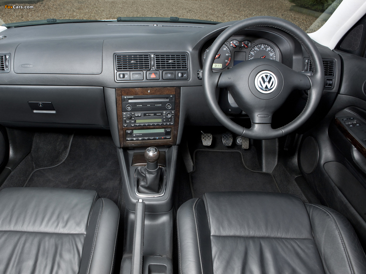 Volkswagen Golf GTI UK-spec (Type 1J) 2001–03 images (1280 x 960)