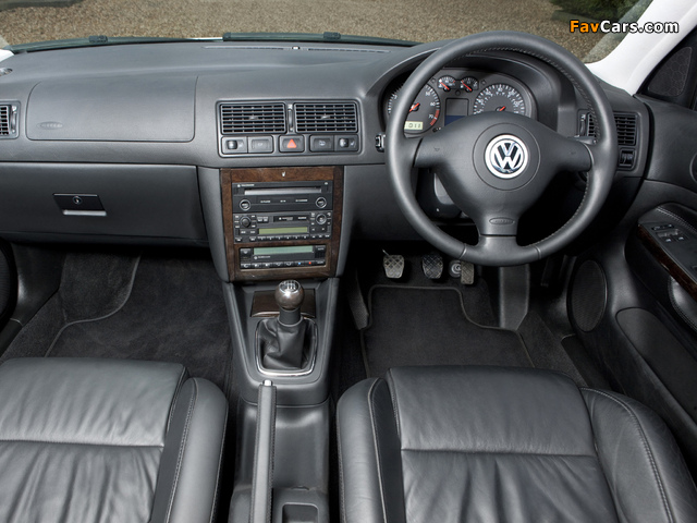 Volkswagen Golf GTI UK-spec (Type 1J) 2001–03 images (640 x 480)