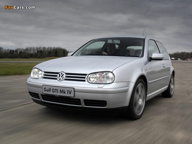 Volkswagen Golf GTI UK-spec (Type 1J) 2001–03 photos (640 x 480)