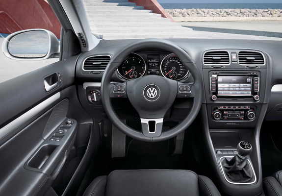 Volkswagen Golf Variant (Typ 5K) 2009 images