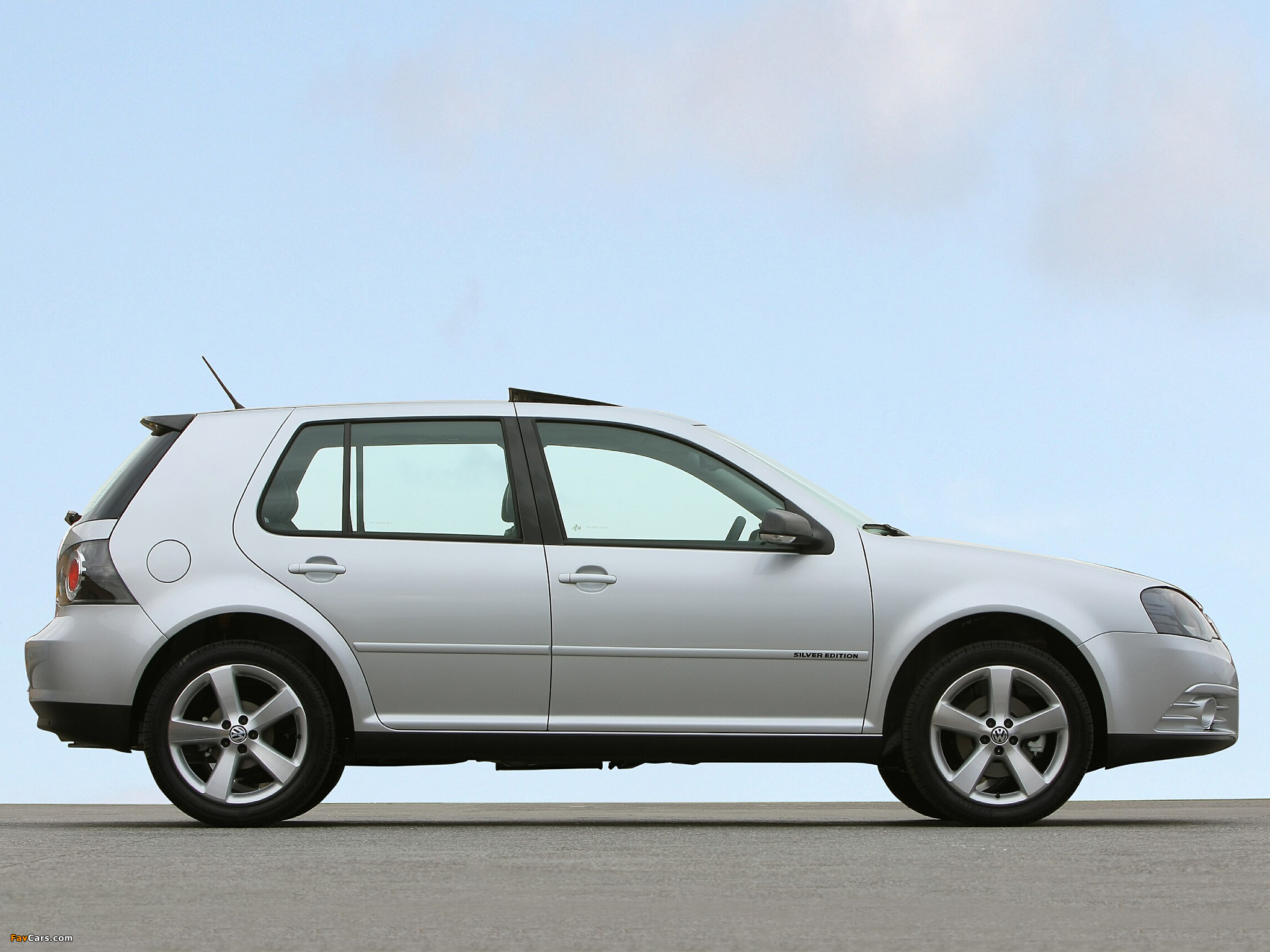 Volkswagen Golf Silver Edition BR-spec (Typ 1J) 2009 pictures (2048 x 1536)