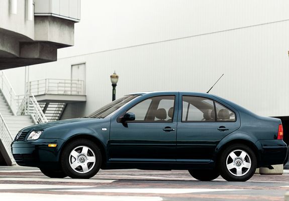 Photos of Volkswagen Jetta Sedan (IV) 1998–2003
