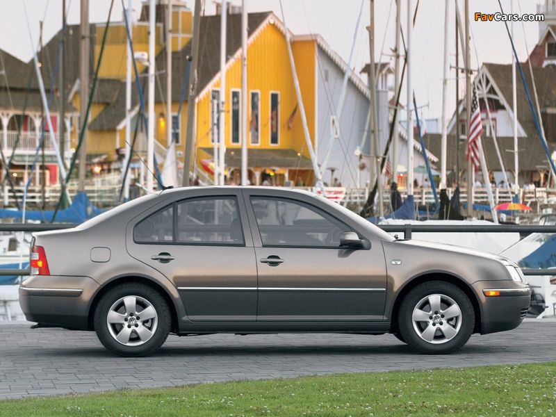 Pictures of Volkswagen Jetta Sedan (IV) 2003–05 (800 x 600)
