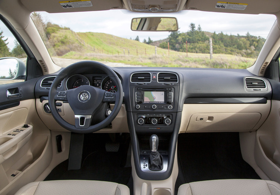 Pictures of Volkswagen Jetta Sportwagen 2010