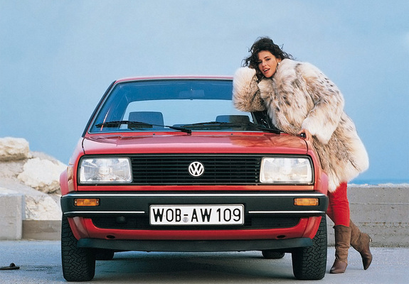 Volkswagen Jetta (II) 1984–87 photos