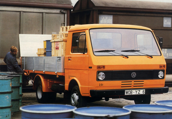 Images of Volkswagen LT35 Truck (I) 1975–86
