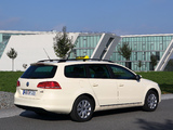 Photos of Volkswagen Passat Variant Taxi (B7) 2010