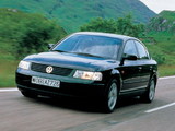 Volkswagen Passat Sedan (B5) 1997–2000 images