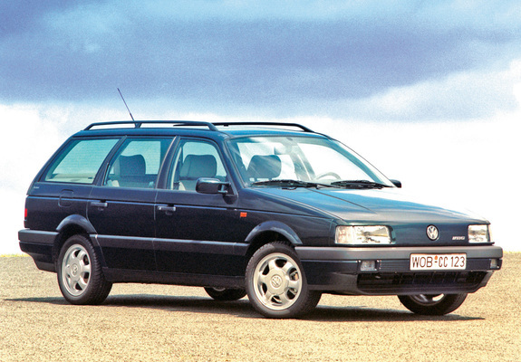 Volkswagen Passat VR6 Variant (B3) 1991–93 wallpapers