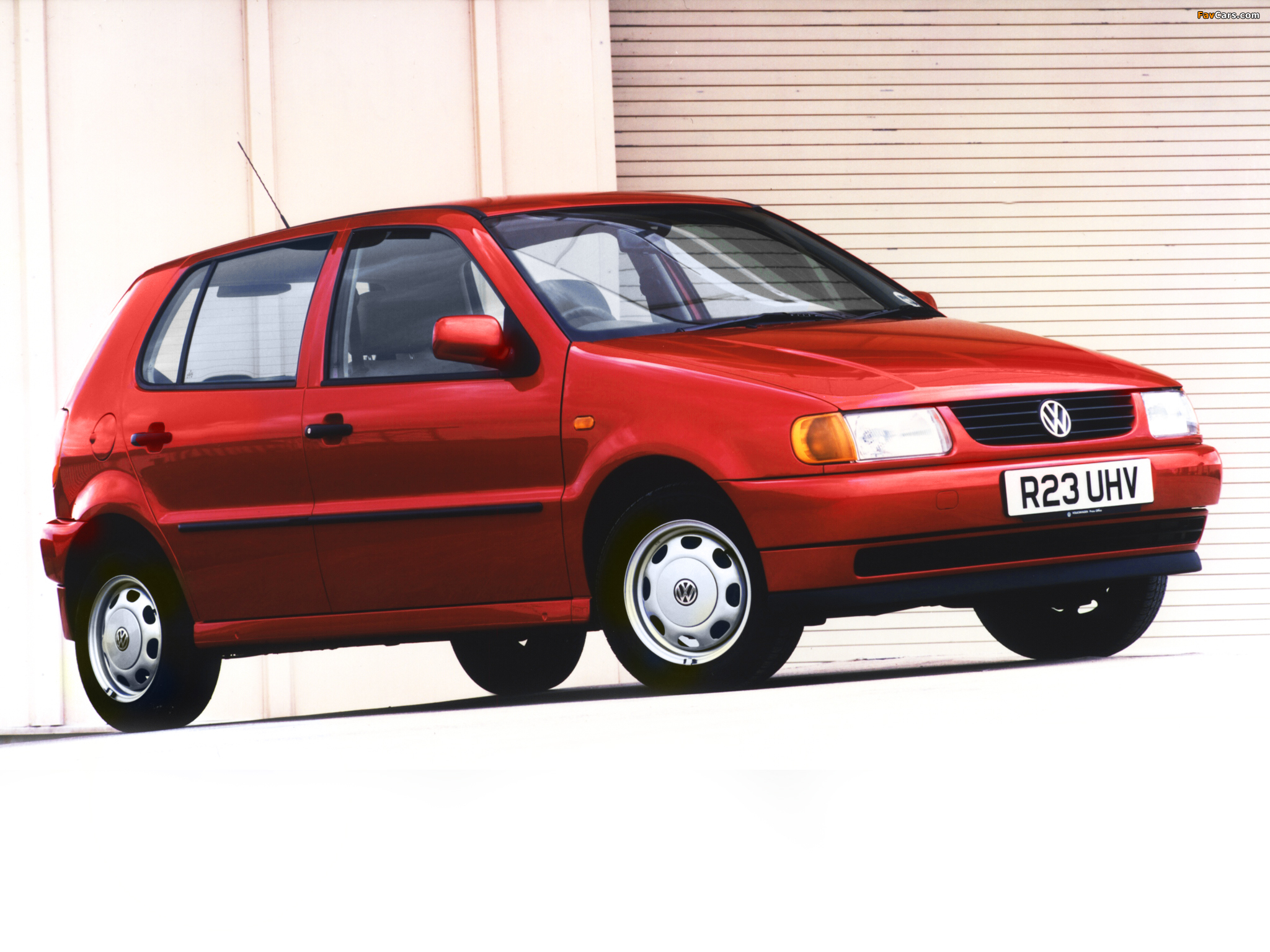 Photos of Volkswagen Polo 5door UKspec (III) 199499