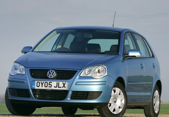Pictures of Volkswagen Polo 5-door UK-spec (Typ 9N3) 2005–09