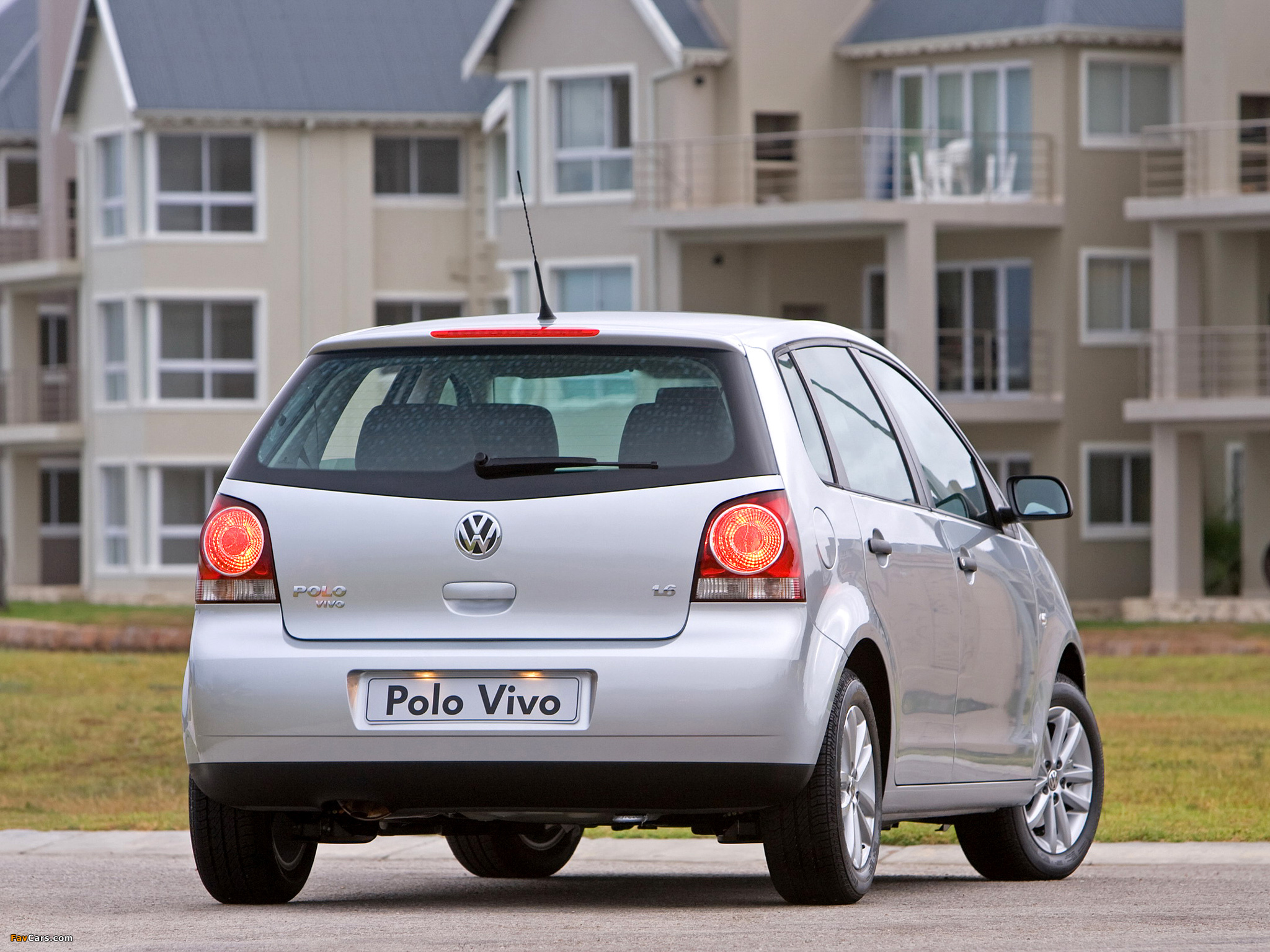 Поло хэтчбек 2010. VW Polo хэтчбек 2010. Volkswagen Polo Hatchback 2010. Фольксваген поло хэтчбек 2010. Фольксваген поло хэтчбек 5 2010.