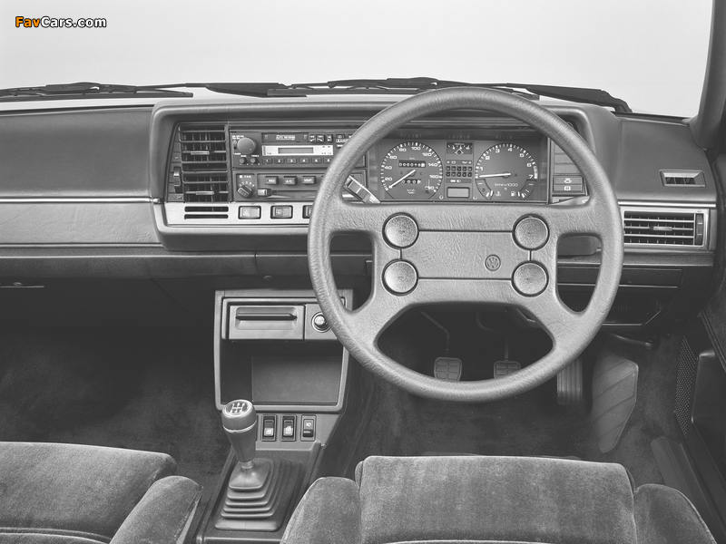 Volkswagen Santana Autobahn JP-spec 1984–89 pictures (800 x 600)