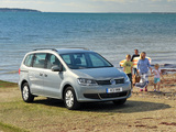 Photos of Volkswagen Sharan UK-spec 2010