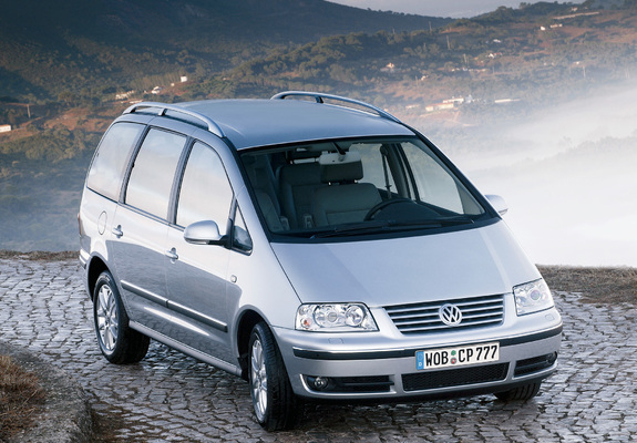 Pictures of Volkswagen Sharan 2004–10