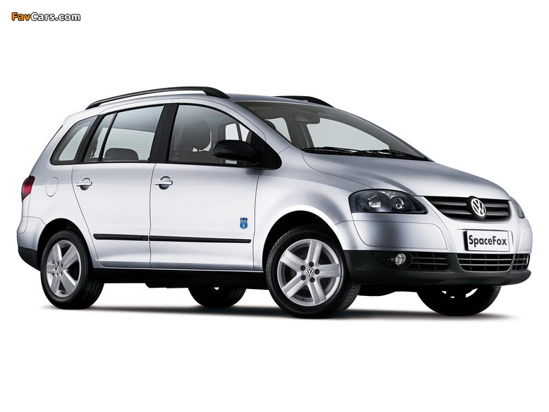 Volkswagen SpaceFox Route 2009–10 images (800 x 600)