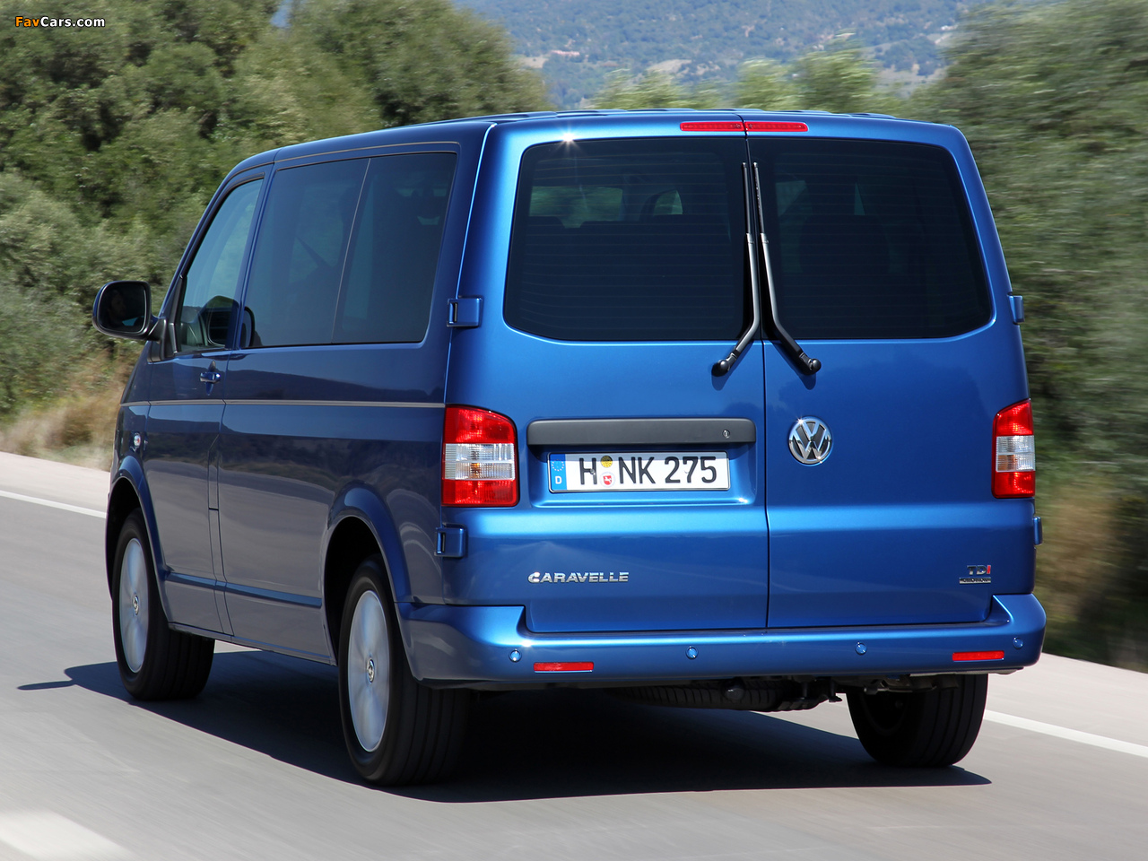 Images of Volkswagen T5 Caravelle 2009 (1280 x 960)