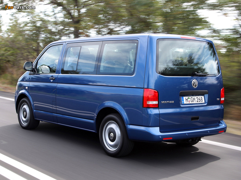 Photos of Volkswagen T5 Multivan Startline 2009 (800 x 600)