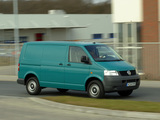 Volkswagen T5 Transporter Van 2003–09 pictures