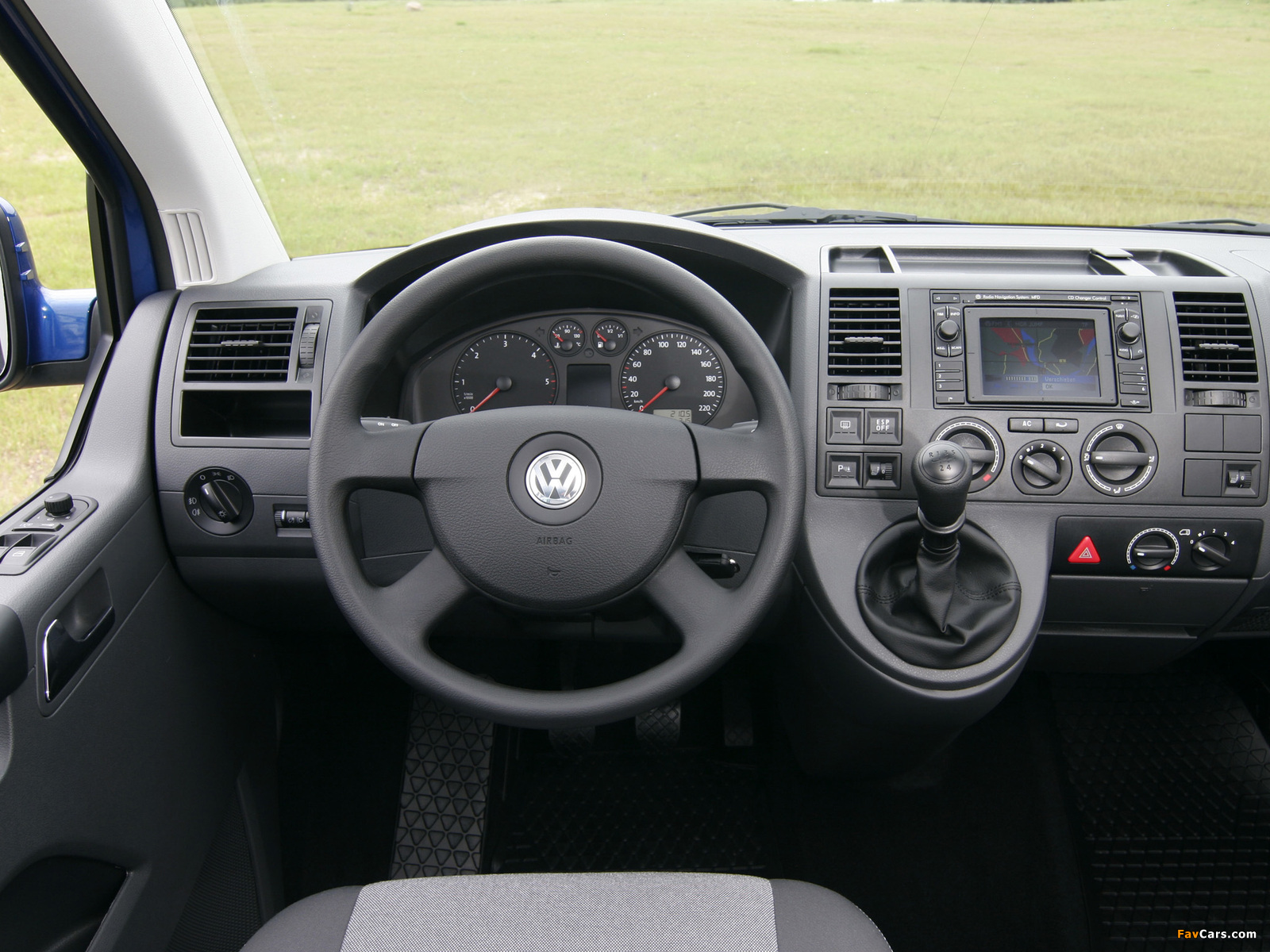 Volkswagen T5 Multivan Startline 2003–09 wallpapers (1600 x 1200)