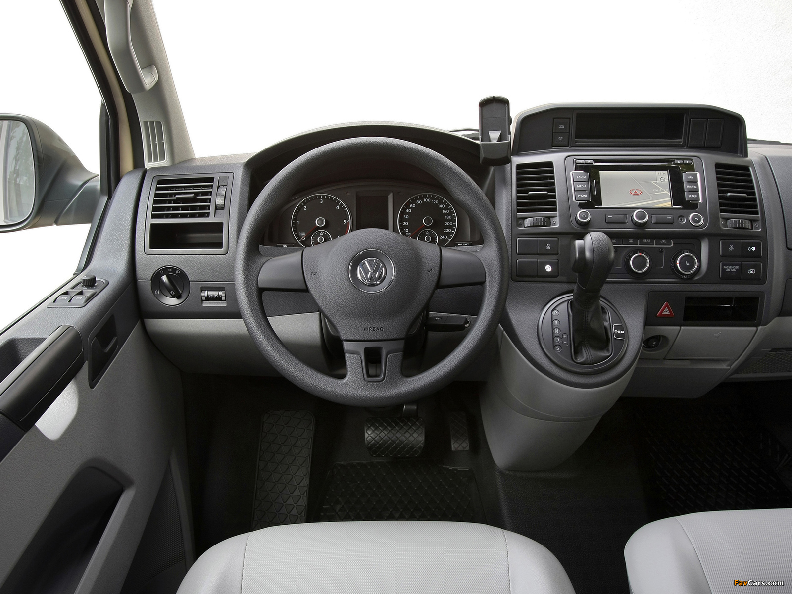 Volkswagen T5 Caravelle Taxi 2009 photos (1600 x 1200)