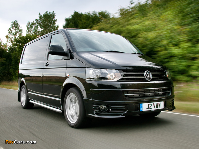 Volkswagen T5 Transporter Sportline UK-spec 2011 images (640 x 480)