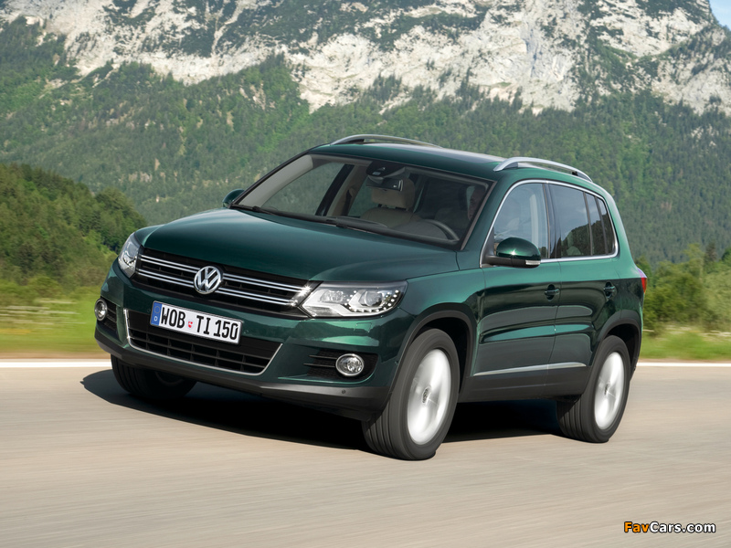 Pictures of Volkswagen Tiguan Sport & Style 2011 (800 x 600)