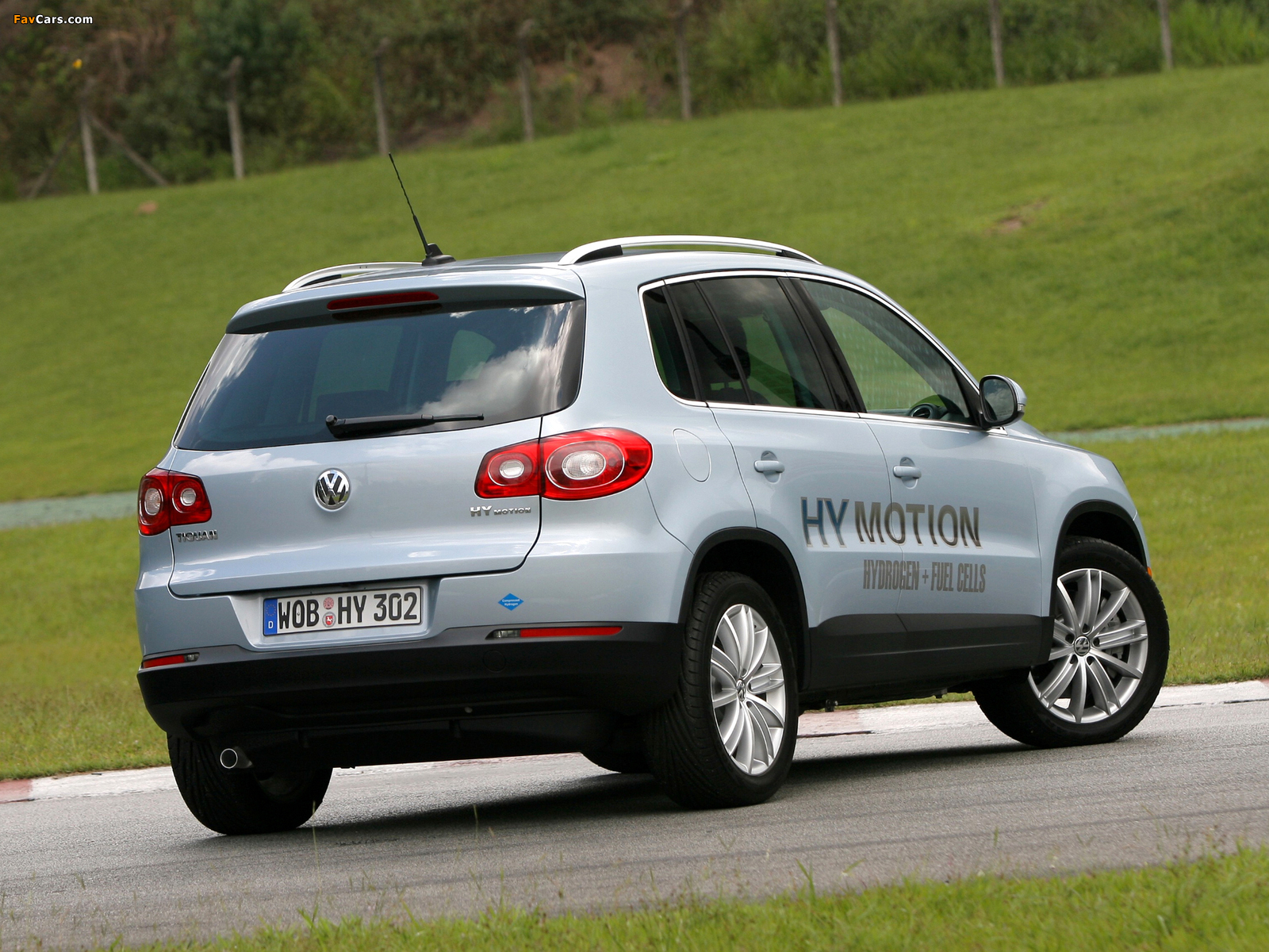 Volkswagen Tiguan HY Motion Concept 2007 pictures (1600 x 1200)