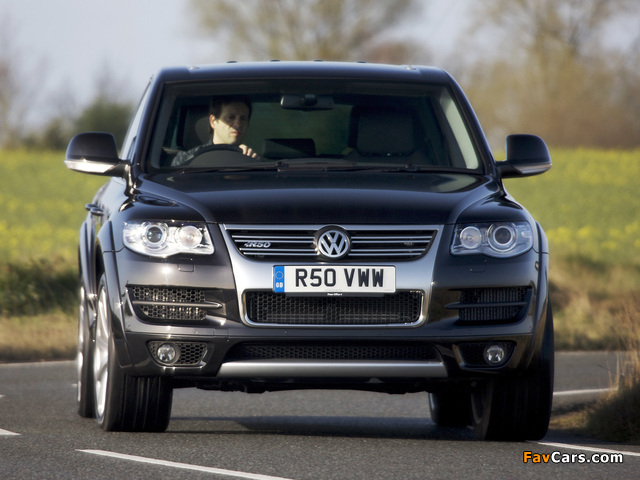 Photos of Volkswagen Touareg R50 UK-spec 2007–09 (640 x 480)