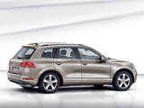 Pictures of Volkswagen Touareg Hybrid 2010