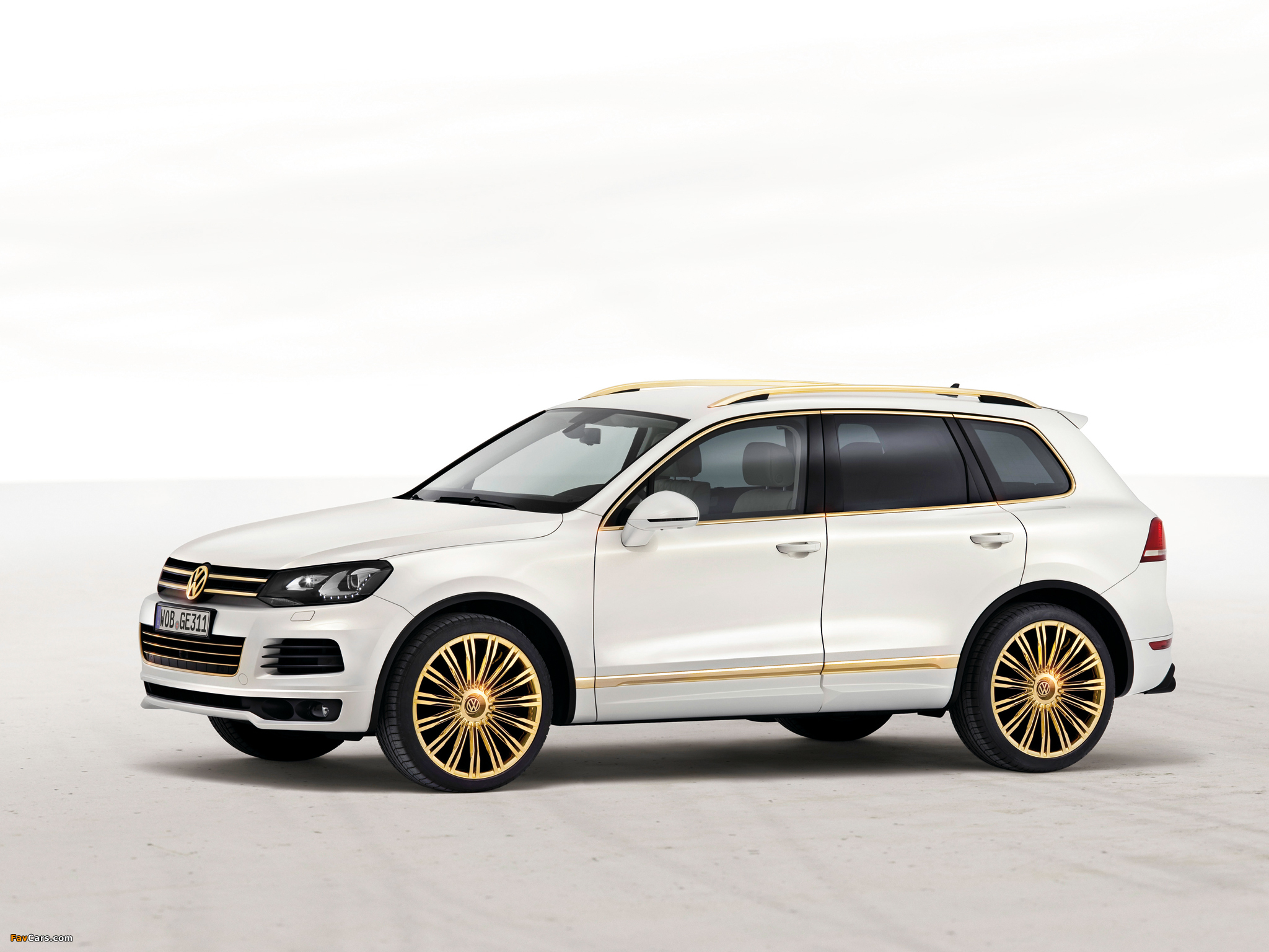 Volkswagen Touareg V8 TDI Gold Edition Concept 2011 photos (2048 x 1536)