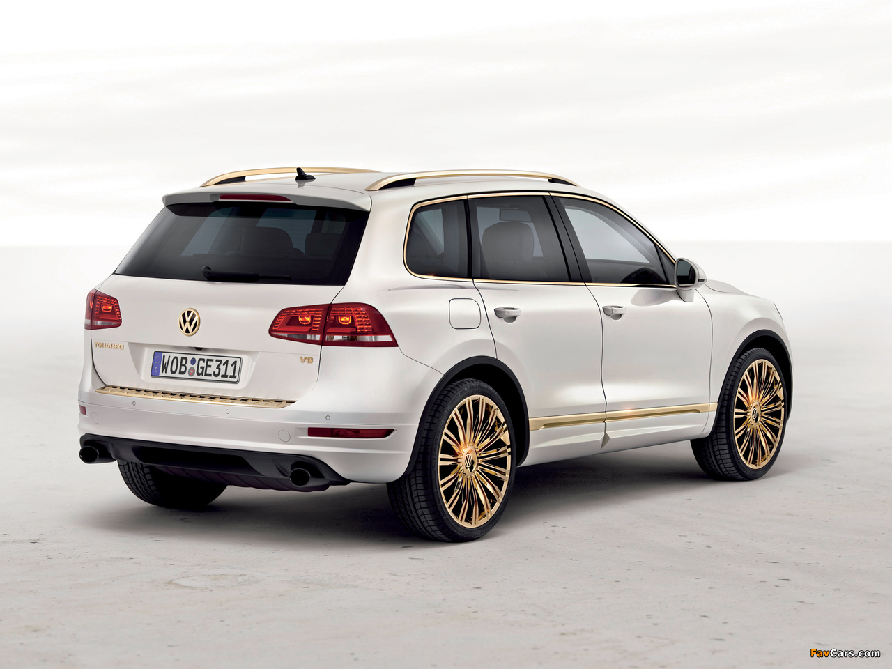 Volkswagen Touareg V8 TDI Gold Edition Concept 2011 pictures (1280 x 960)