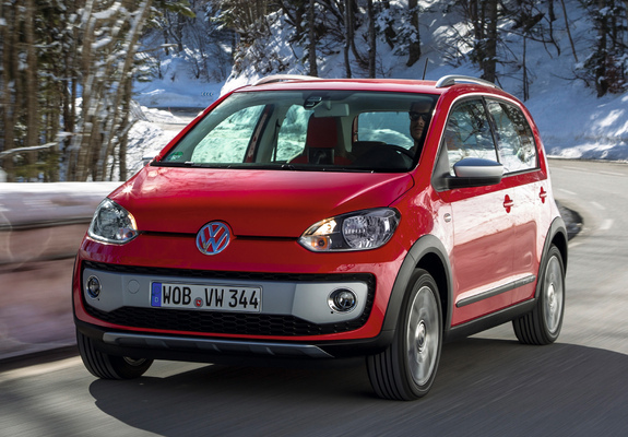Images of Volkswagen cross up! 2013