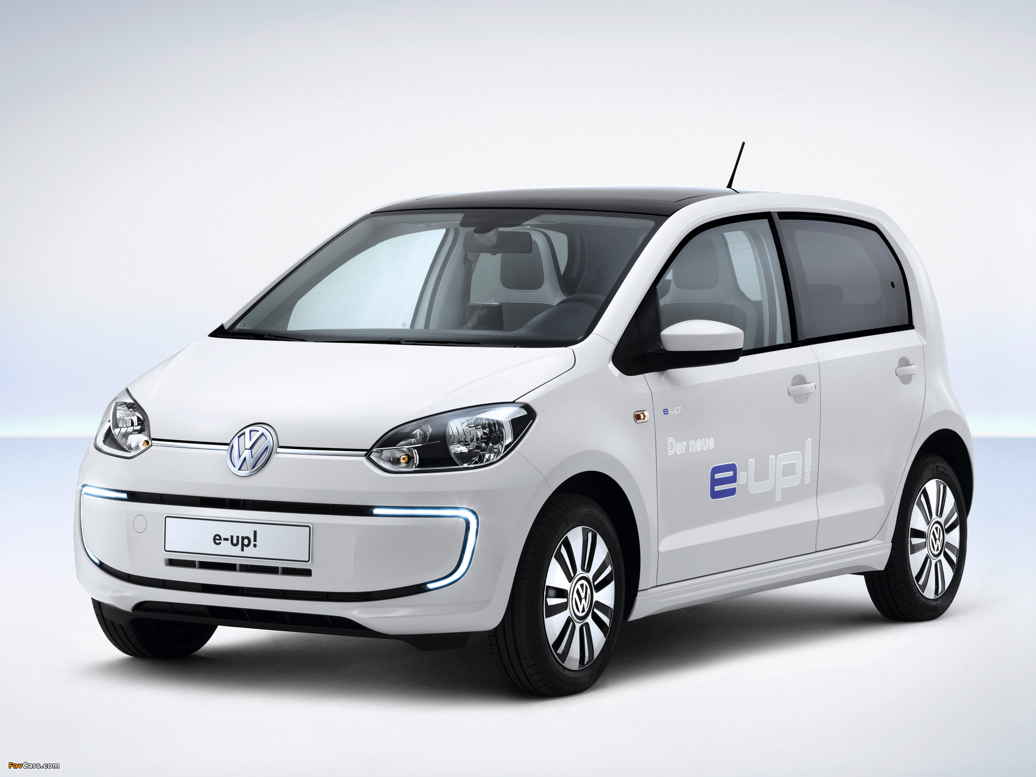 Машина s 1. Volkswagen e-up. Электрокар Volkswagen e-up. Volkswagen up Electric. Volkswagen e-up 2013 ~.