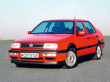 Images of Volkswagen Vento VR6 1992–98