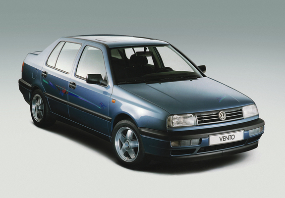 Images of Volkswagen Vento GL
