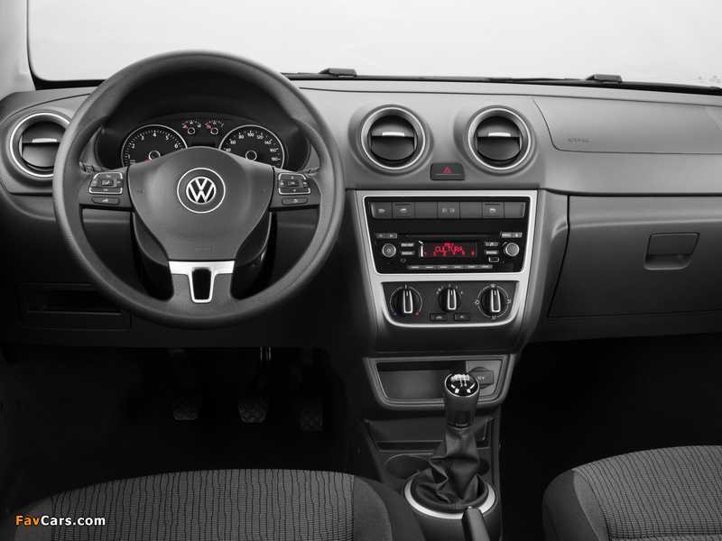 Volkswagen Voyage 2012 photos (800 x 600)