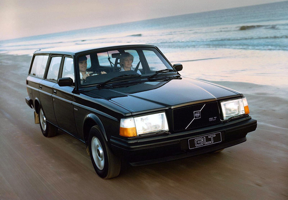 Volvo 245 GLT 1981–84 pictures