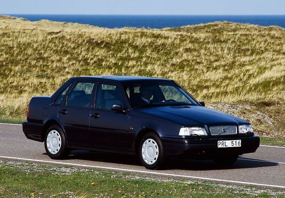 Volvo 460 1994–96 images