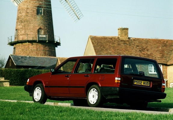 Pictures of Volvo 940 Kombi UK-spec 1990–98