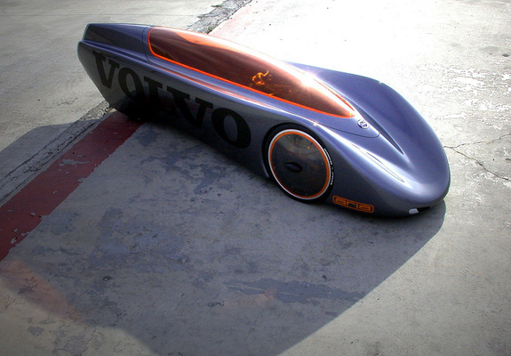 Pictures of Volvo Extreme Gravity Car 2005
