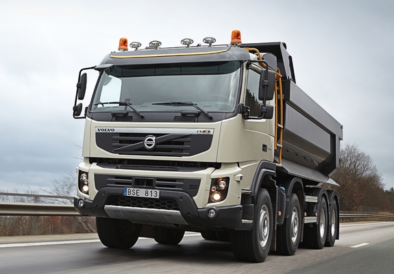 Images of Volvo FMX 8x4 2010