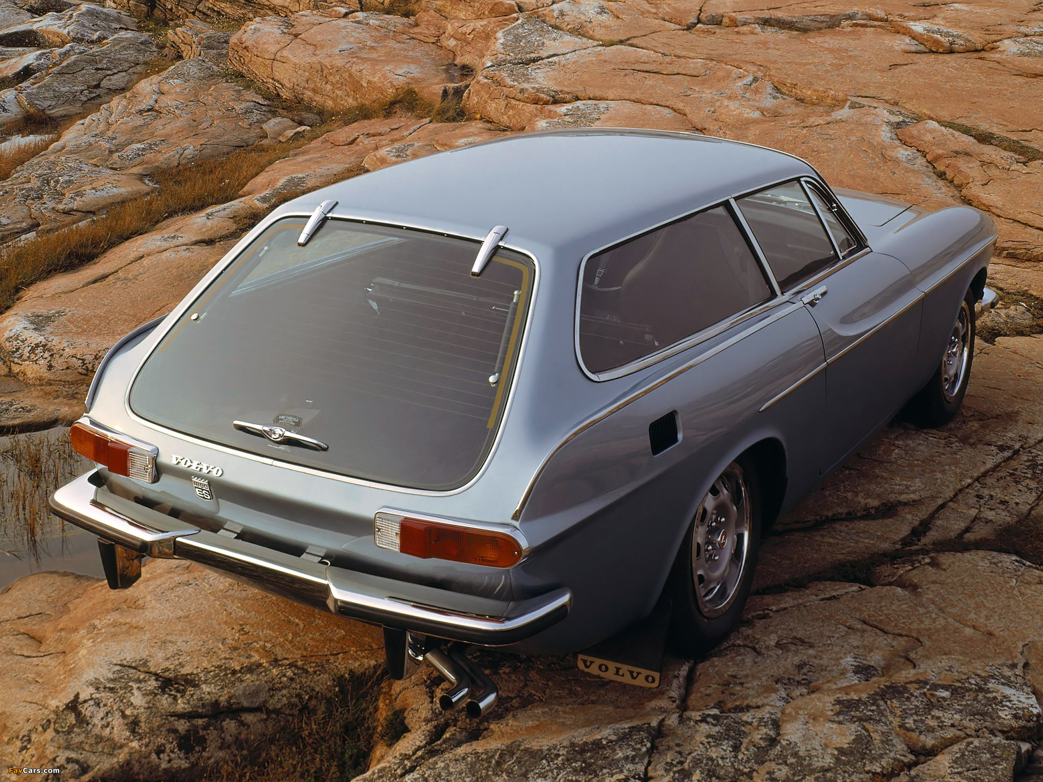 Pictures of Volvo 1800 ES 1972–73 (2048 x 1536)